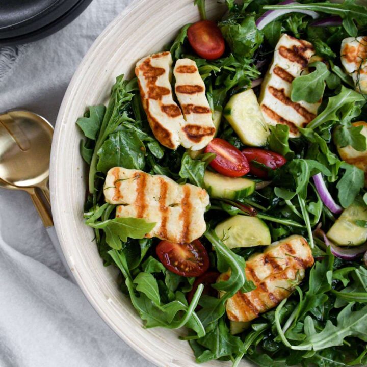 Best Grilled Halloumi Salad Recipe (Simple and Easy)